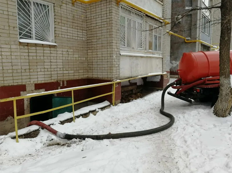 Откачка воды из подвала  Ликино-Дулёво